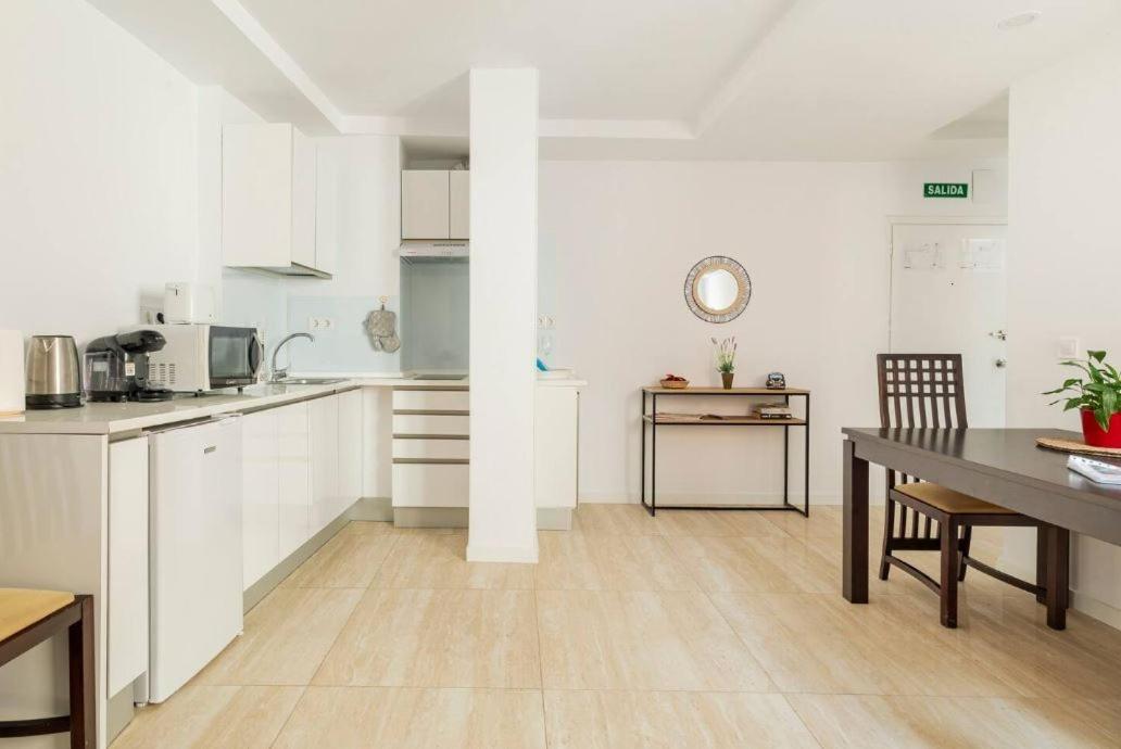 Appartement Conde De Miranda 1 à Madrid Extérieur photo